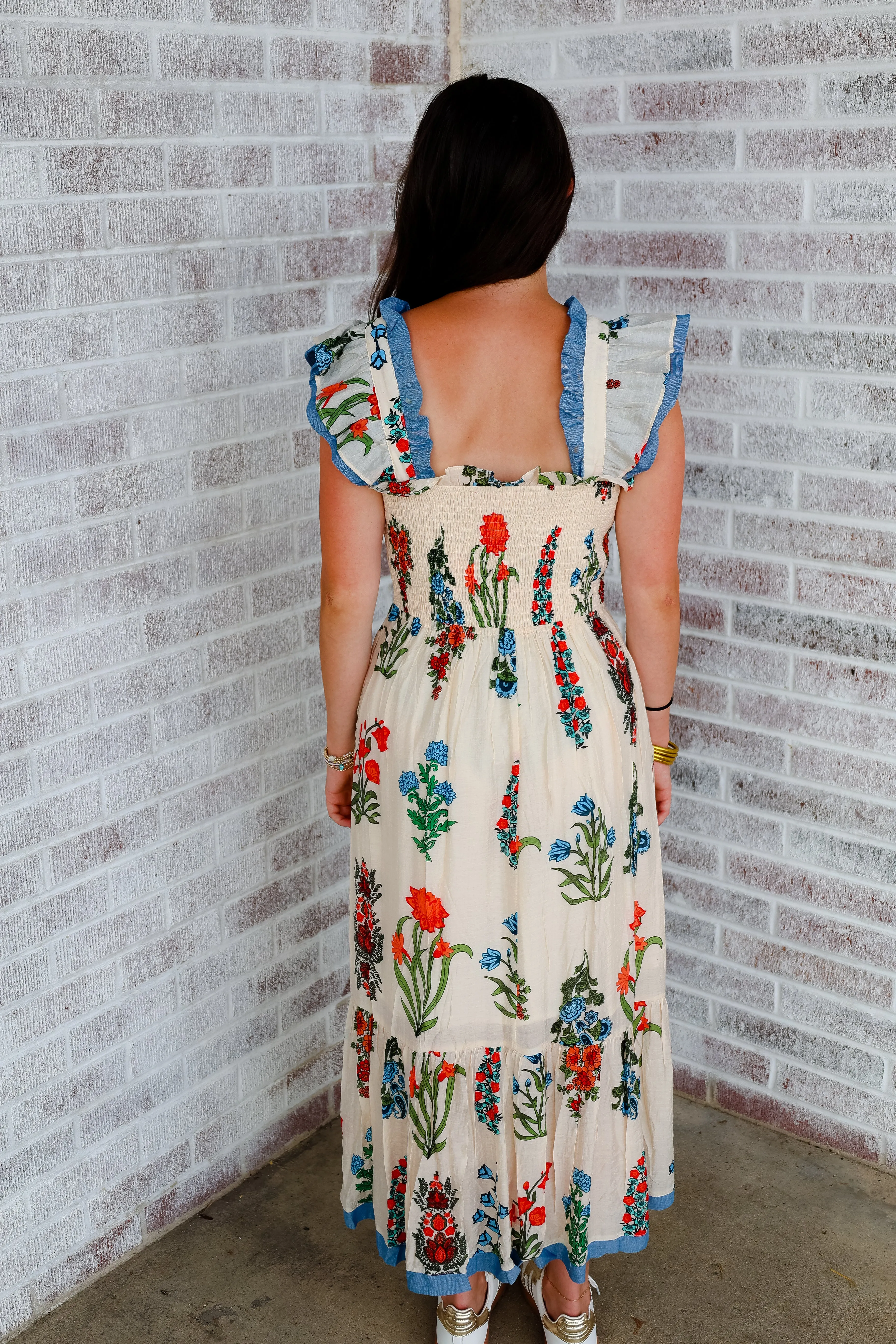 Catch Your Gaze Smocked Flower Print Dress