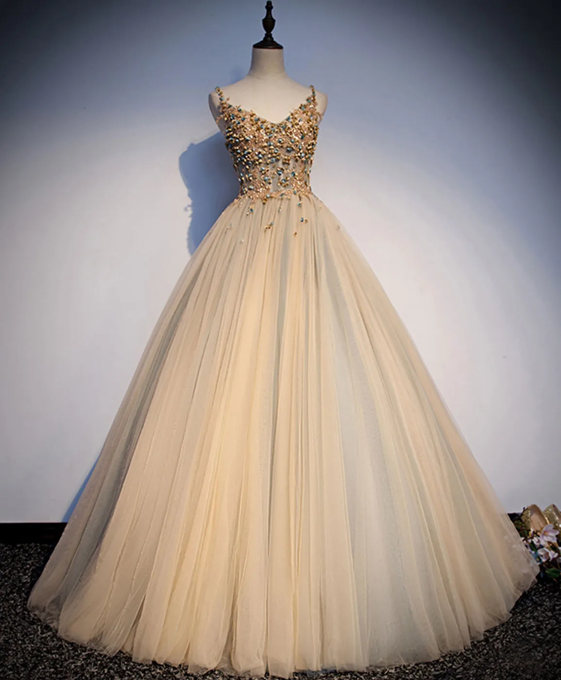 Champagne V Neck Tulle Sequin Beads Long Prom Dress Tulle Formal Dress