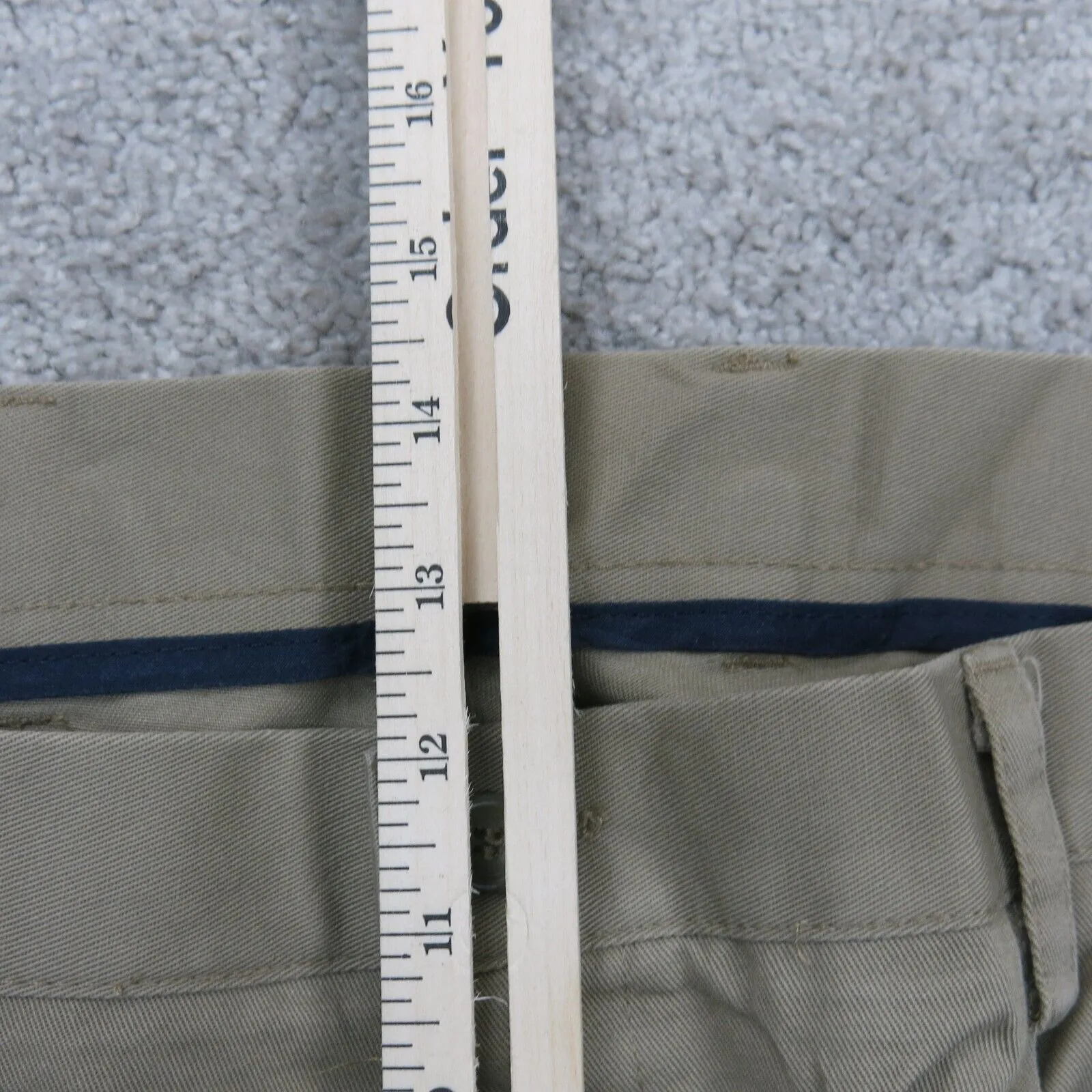 Dockers Mens Chino Pant Wide Leg Classic Fit Cotton Pockets Khaki Size W48XL32