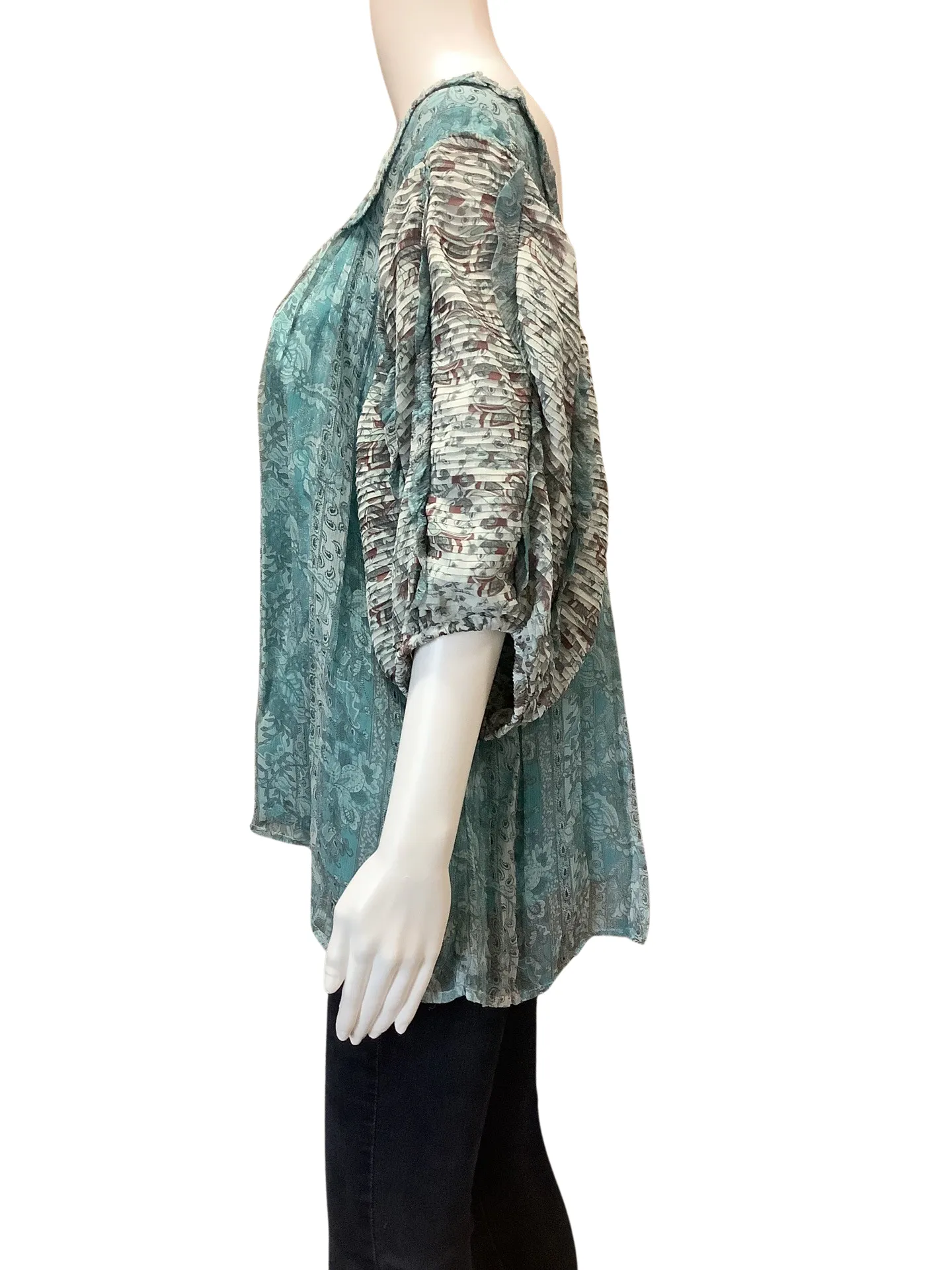 Letmebe Women's Top Teal Print Sheer Lined Size: XL