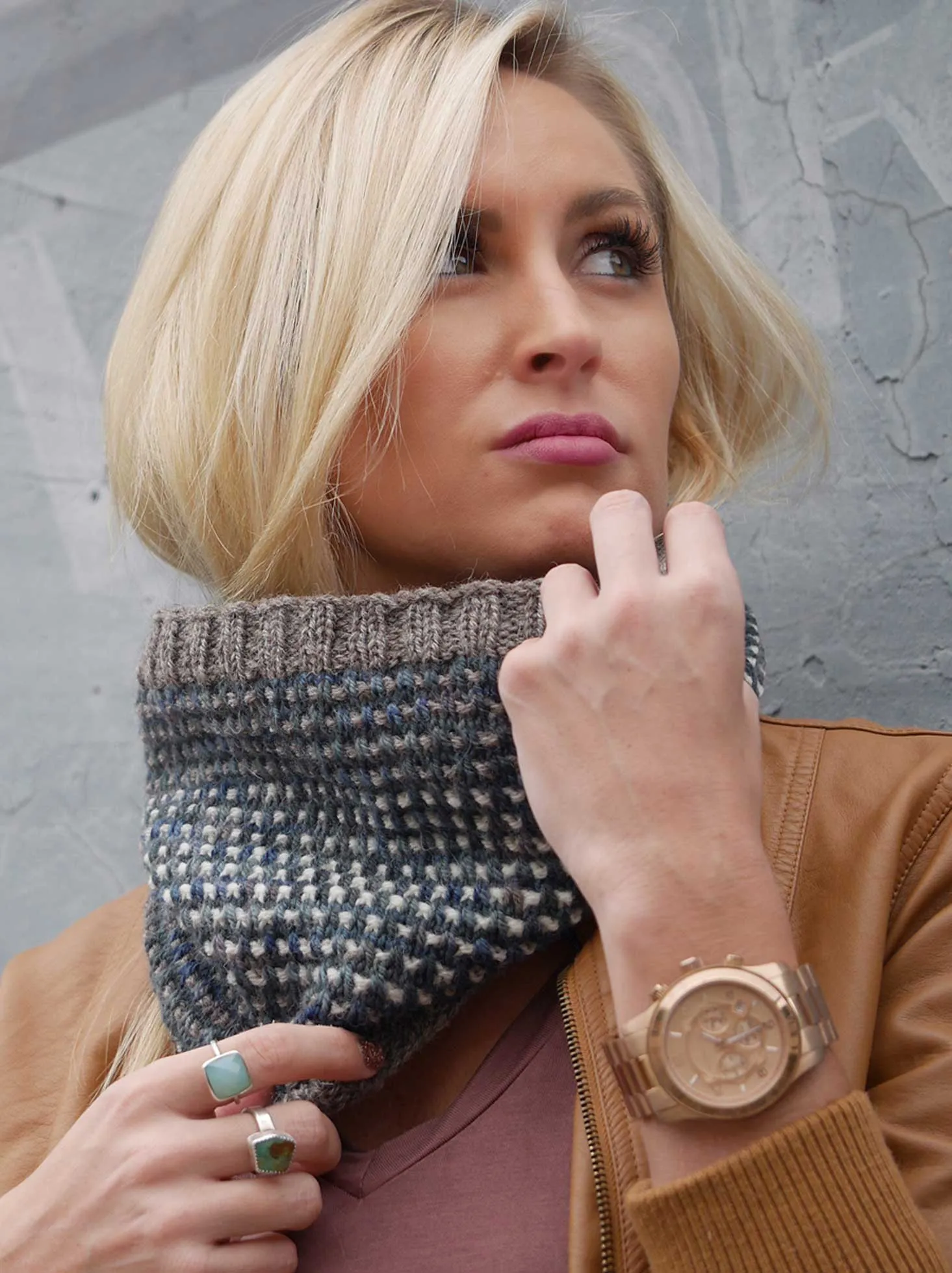 Mass Transit Cowl <br/><small>knitting pattern</small>