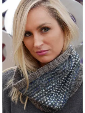 Mass Transit Cowl <br/><small>knitting pattern</small>