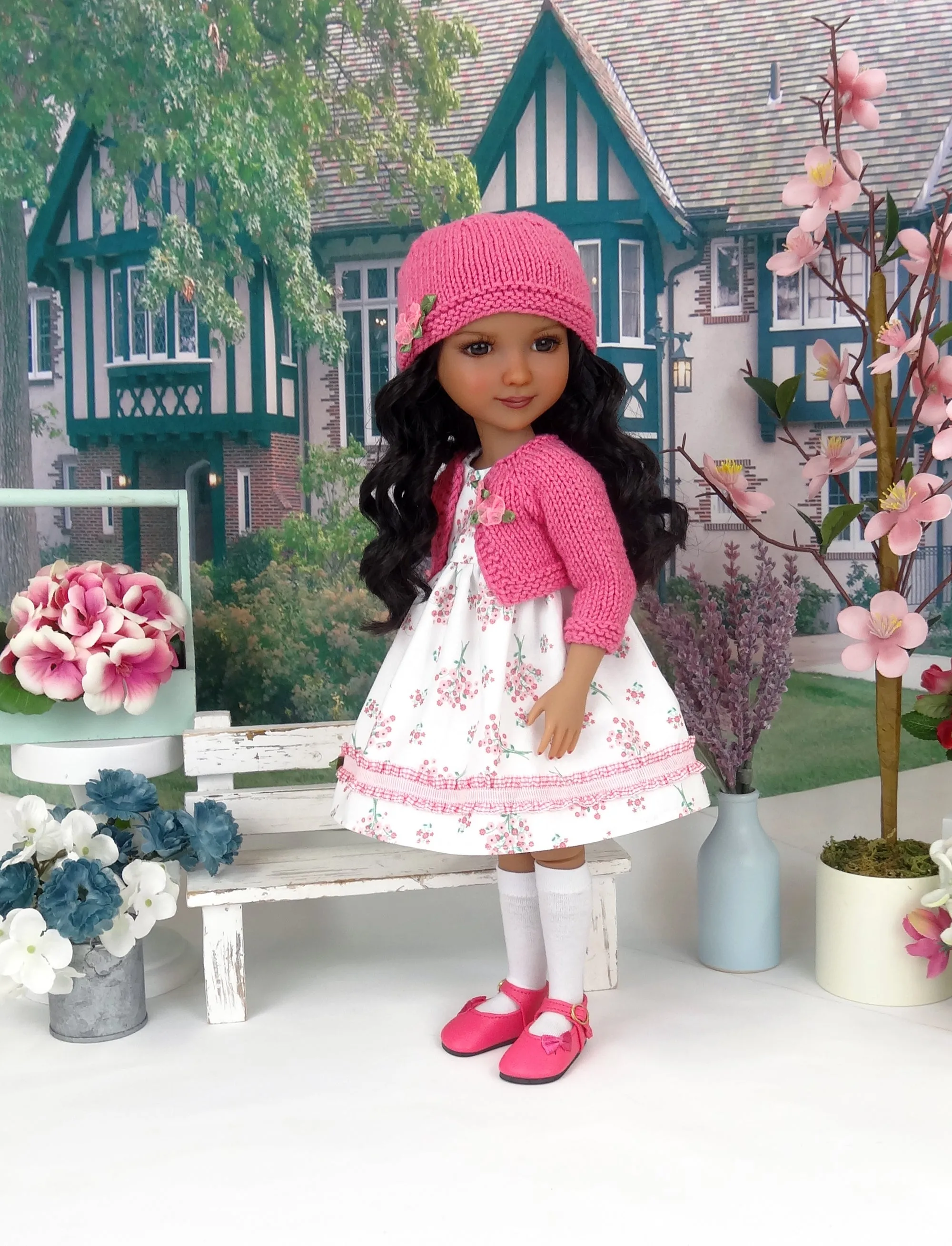 Pocket of Posies - dress and sweater with shoes for Ruby Red Fashion Friends doll