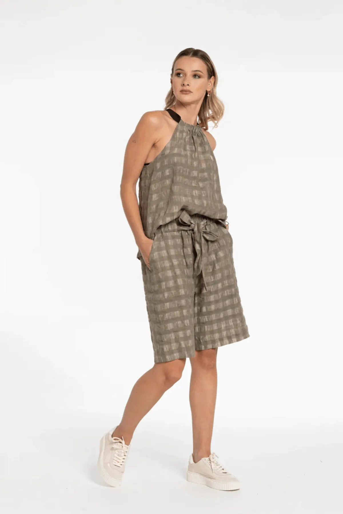 REFRACTION TOP OLIVE