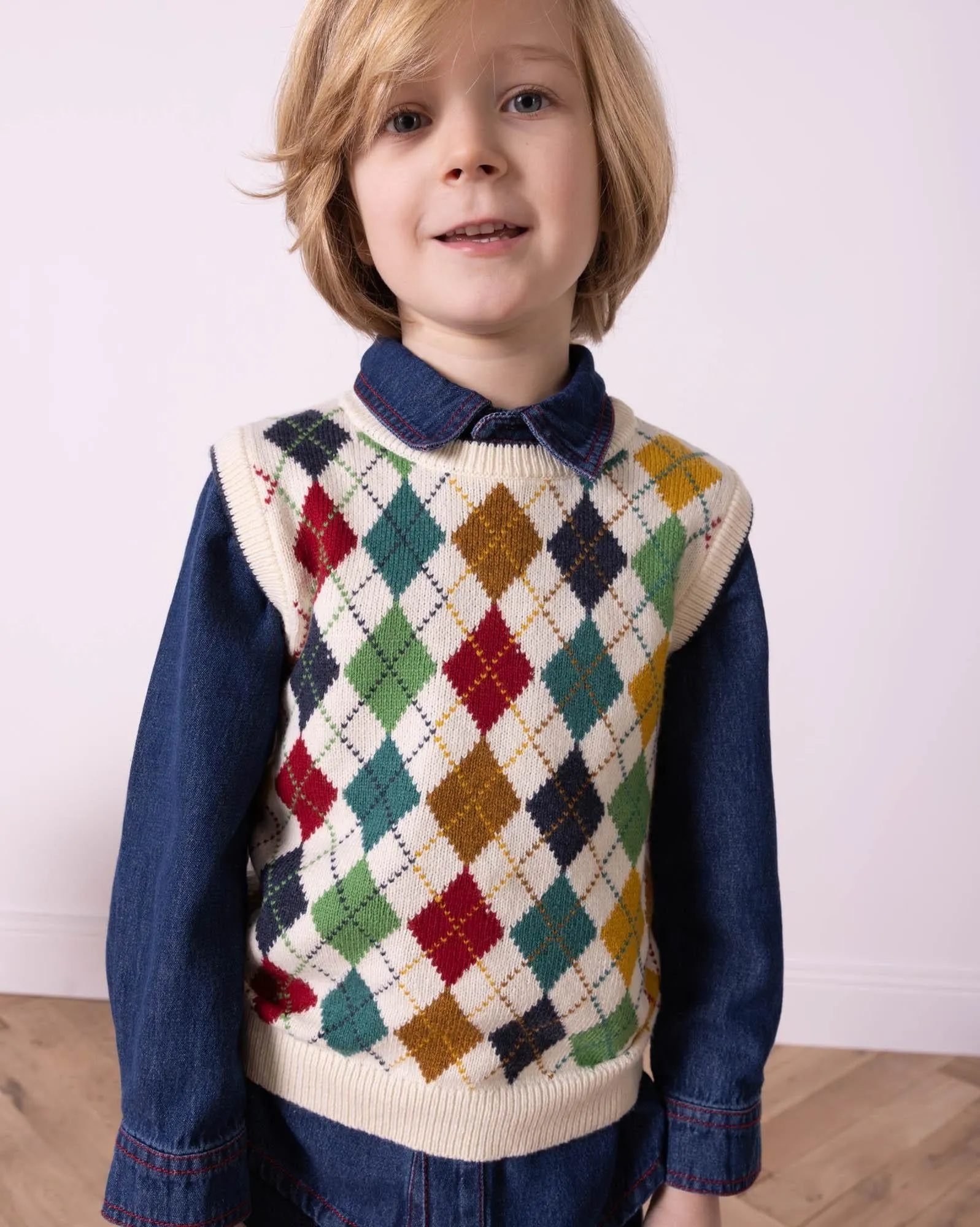 Sleeveness Knit Cardigan