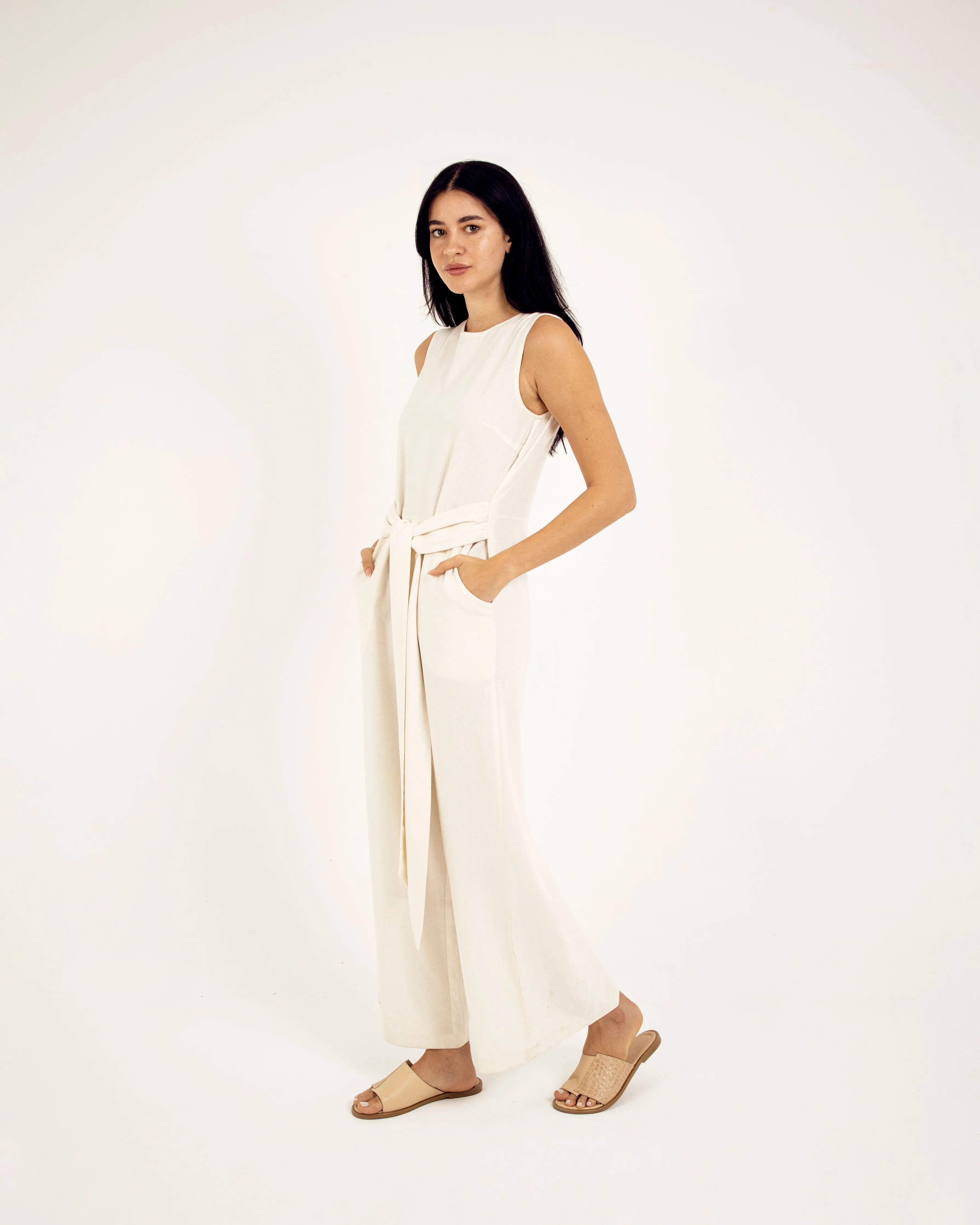 WIDE-LEG JUMPSUIT